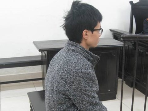 Du hoc sinh linh 3 nam tu vi dang phim, anh khieu dam hinh anh