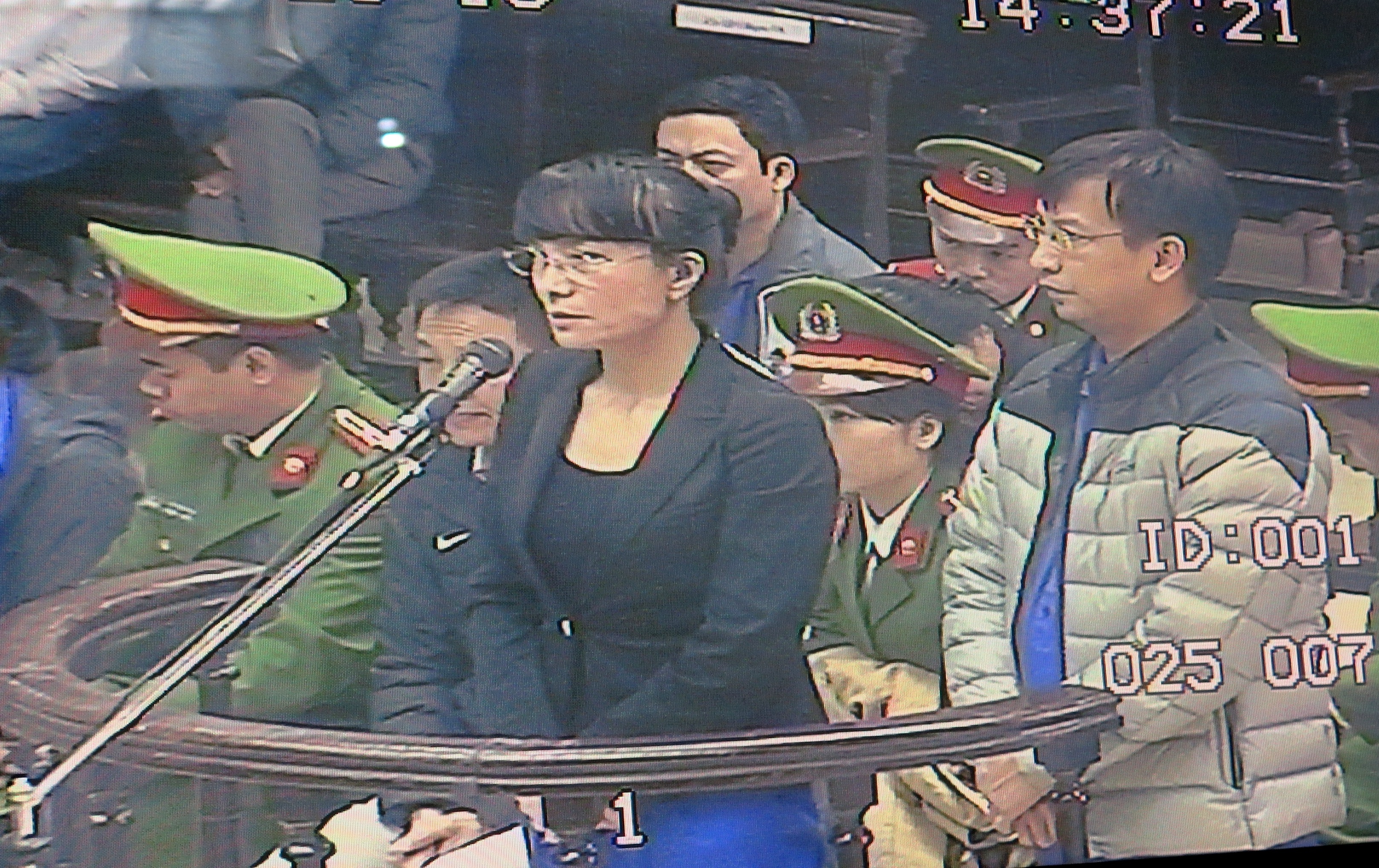 Dan bi cao khai khoan giai ngan 15 trieu USD trai quy dinh hinh anh