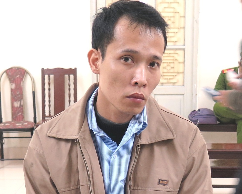 Ke 13 lan dung thong tin gia mua hang tra gop linh 5 nam tu hinh anh