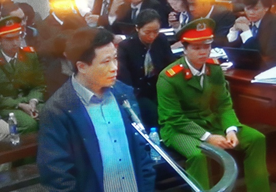 Loi khai cua bi cao Ha Van Tham tai phien toa hinh anh