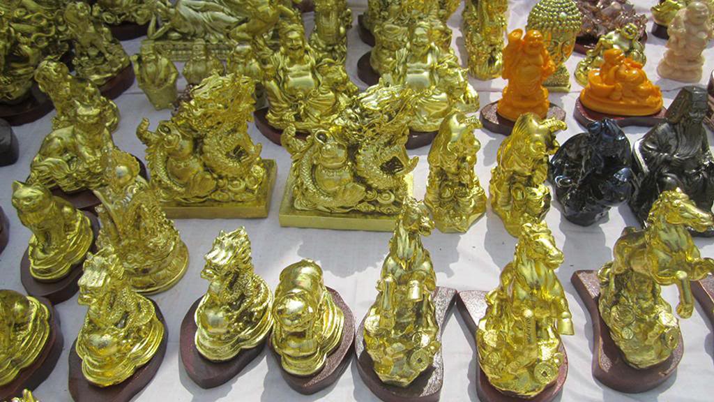 Giam doc nguoi Nhat buon lau 7 pho tuong vang hinh anh
