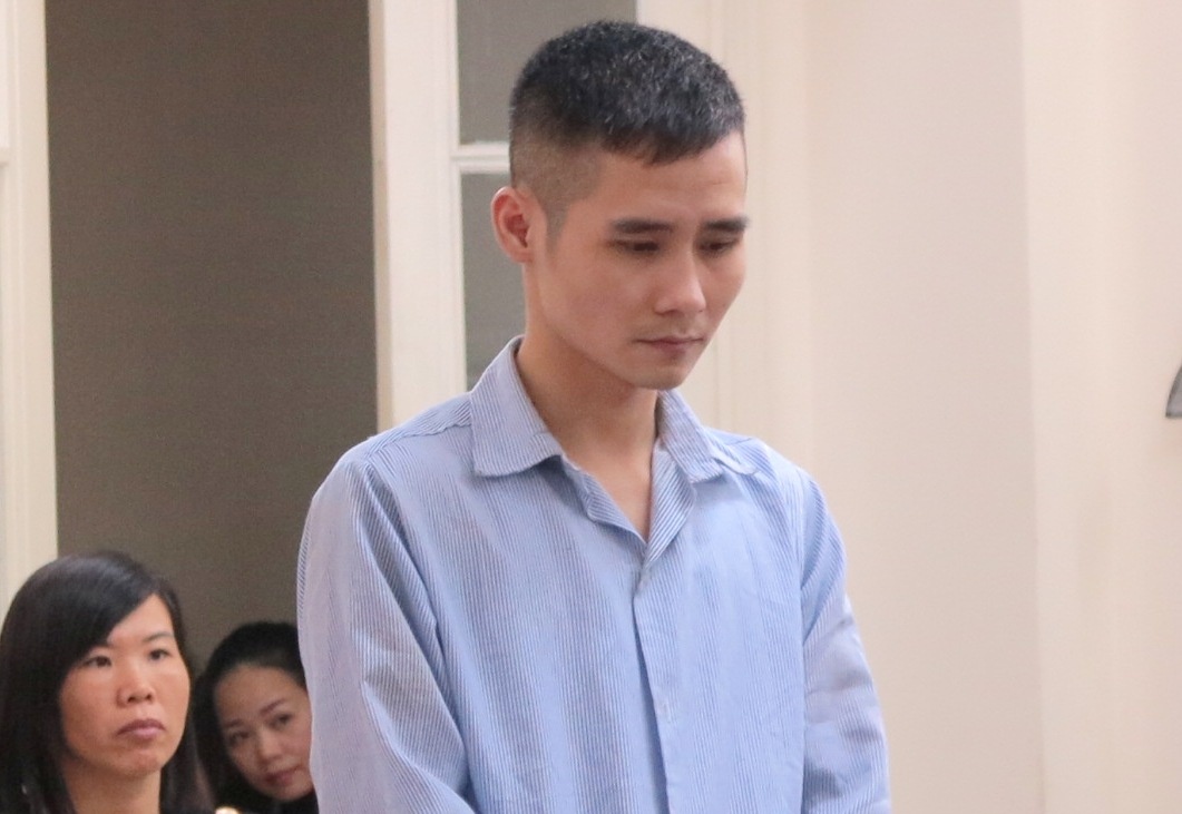 3 nguoi trong mot gia dinh bi tan cong sau va cham giao thong hinh anh