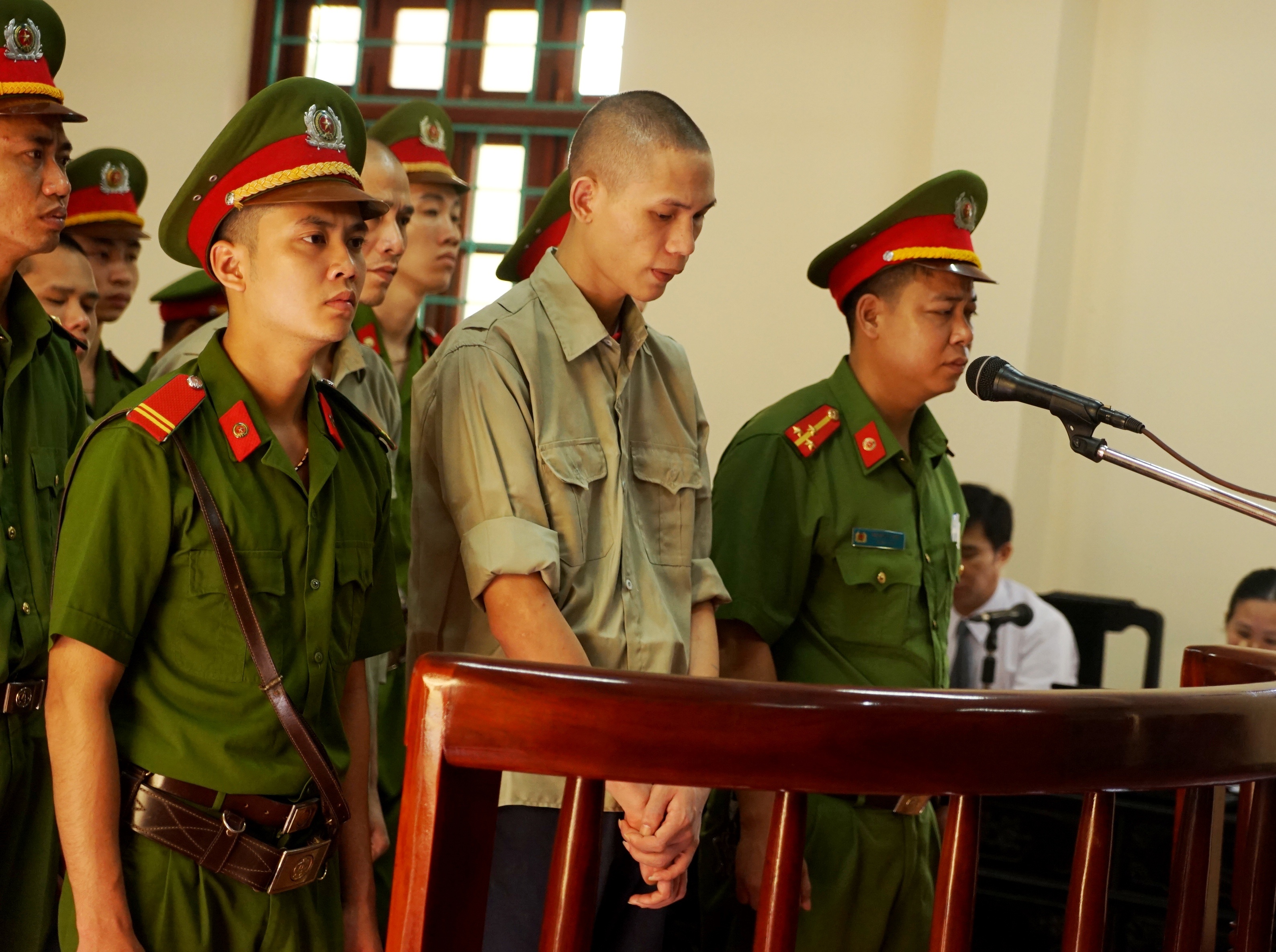 Quan tai dieu pho anh 1