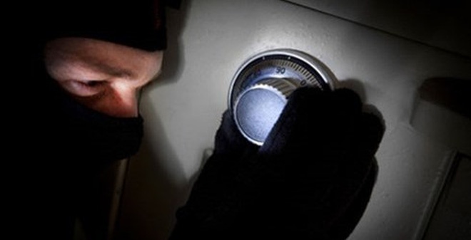 Ke co 7 tien an chuyen dot nhap khu chung cu hinh anh