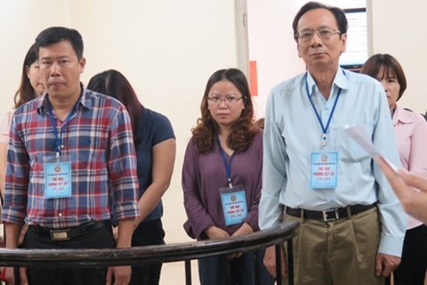 Cuu giam doc cong ty ruou keu oan anh 1