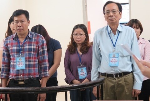 Cựu giám đốc công ty rượu kêu oan ảnh 1 Cuu giam doc cong ty ruou keu oan anh 1