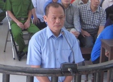 Tang an voi trum xa hoi den Minh 'Sam' hinh anh