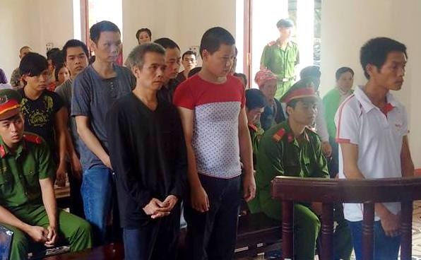 9 người trộm trâu được trả tự do tại tòa ảnh 1 9 nguoi trom trau duoc tra tu do tai toa anh 1