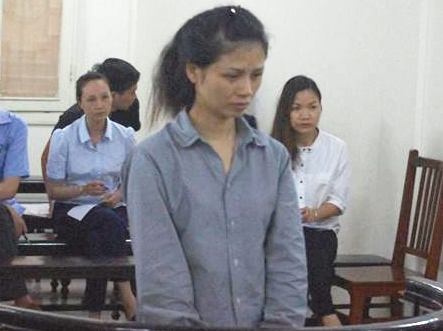 nu nhan vien ngan hang linh an anh 1