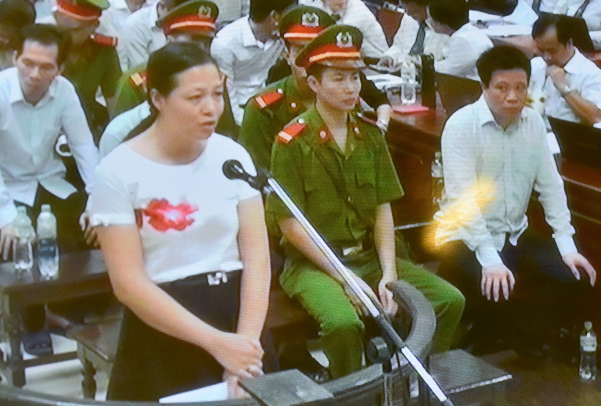 Hà Văn Thắm ảnh 1 Ha Van Tham anh 1