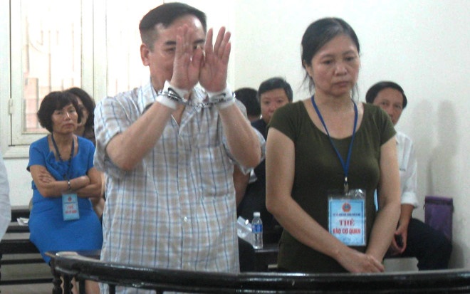 vo chong cuu pho vu truong lua dua anh 1