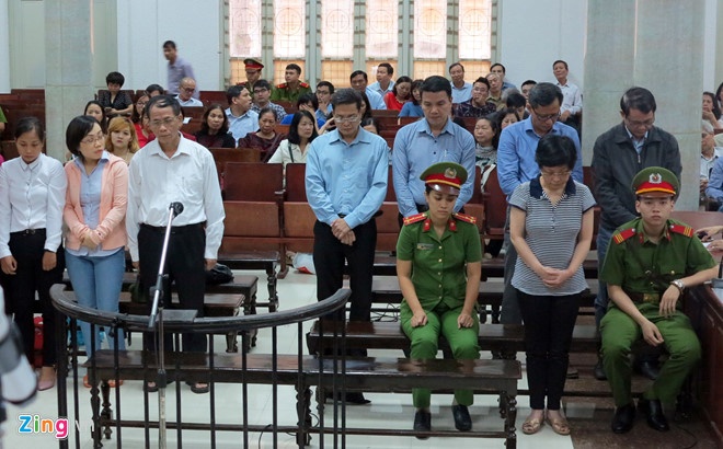 Chau Thi Thu Nga lua dao anh 2