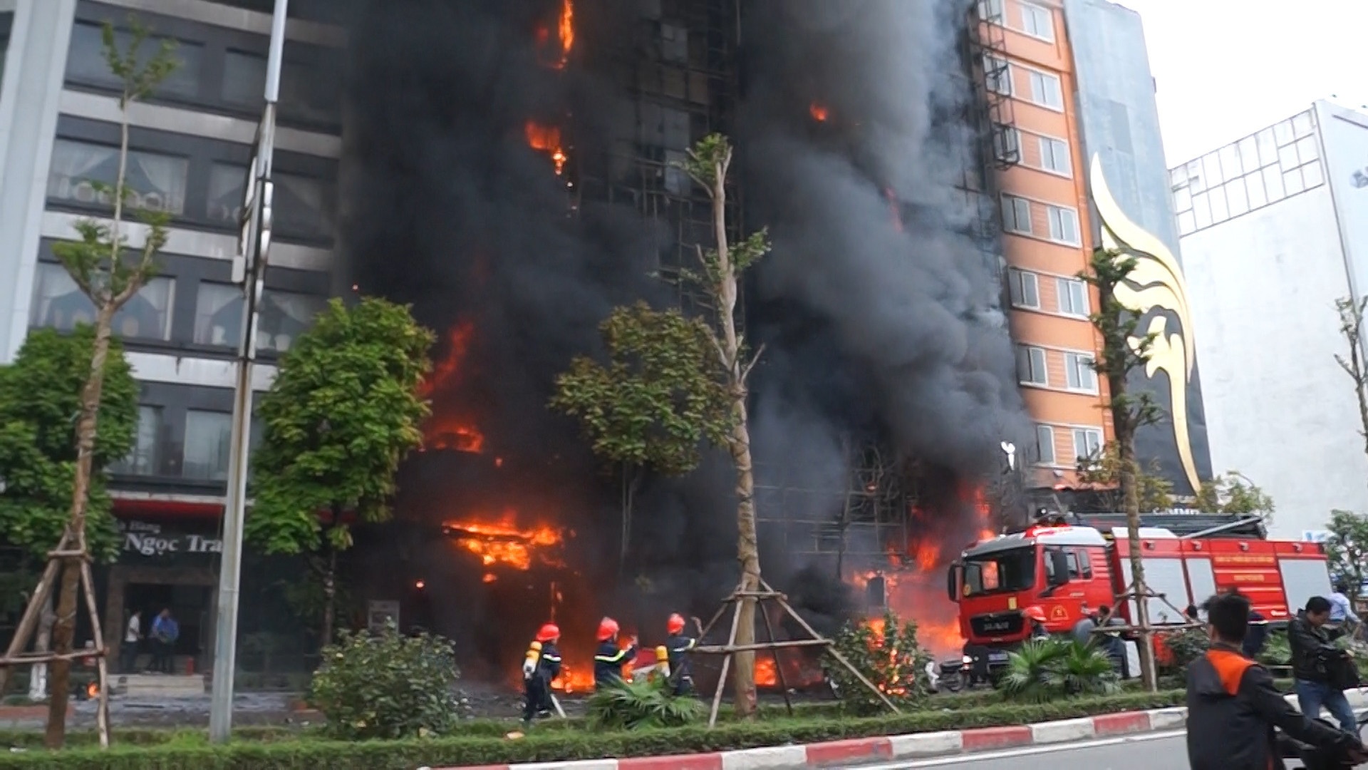 Xet xu vu chay quan karaoke khien 13 nguoi chet o Ha Noi hinh anh