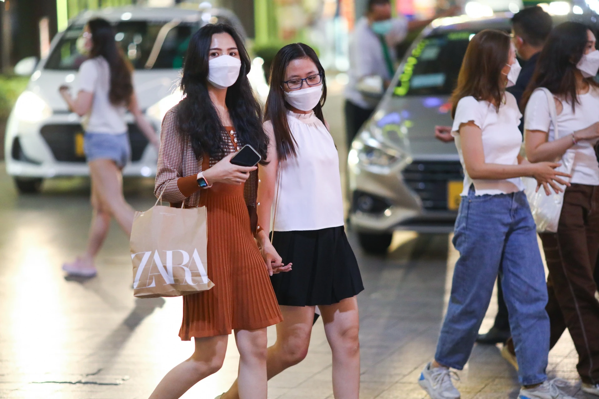 Phan biet cum va Covid-19 hinh anh