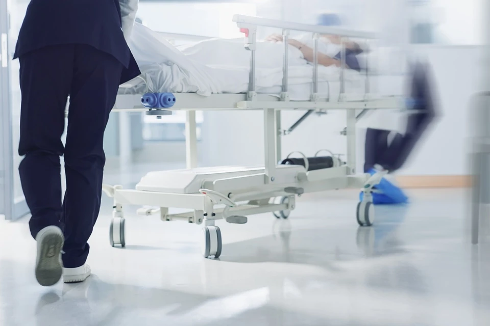 Nhap vien sau khi an mon trung dac san dat do hinh anh