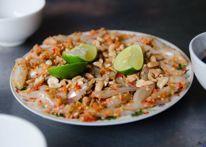 Mon khoai khau tiem an ky sinh trung gay ton thuong gan hinh anh