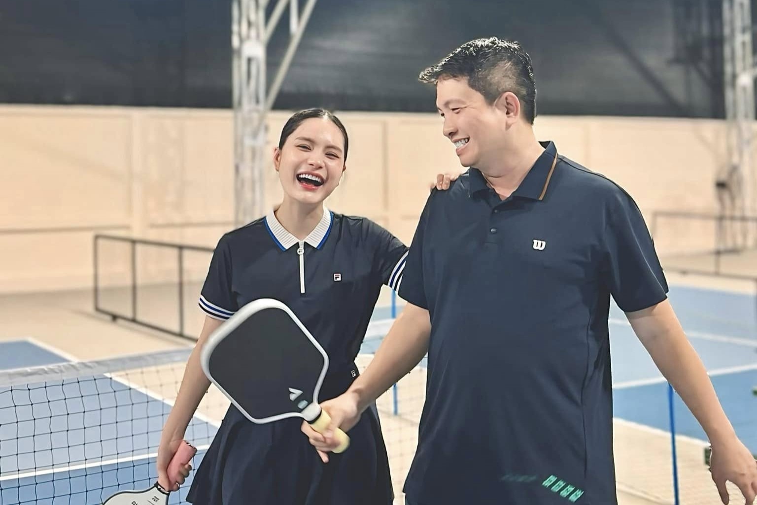 Toan canh be boi my pham lien quan vo chong Doan Di Bang hinh anh