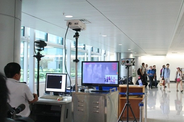 Ai dam nhiem kiem dich y te quoc te tai san bay Long Thanh? hinh anh