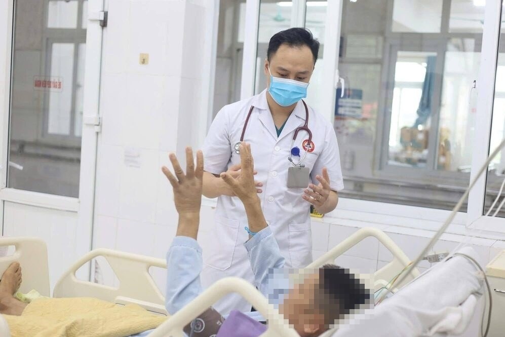 Ganh hau qua vi thoi quen pho bien dan ong Viet hay mac hinh anh