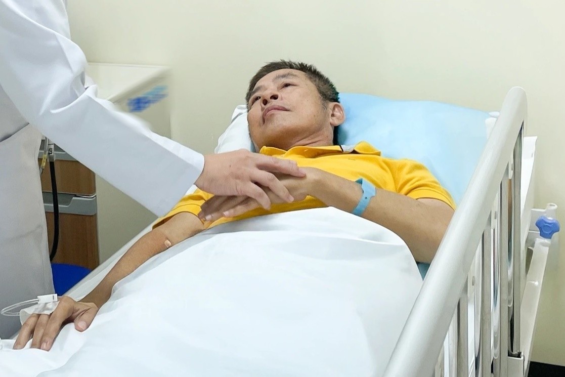 Thoi quen am tham gay benh nguy hiem Tan Beo mac phai hinh anh