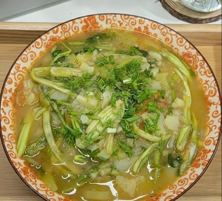 Canh khoai tay rau can anh 2