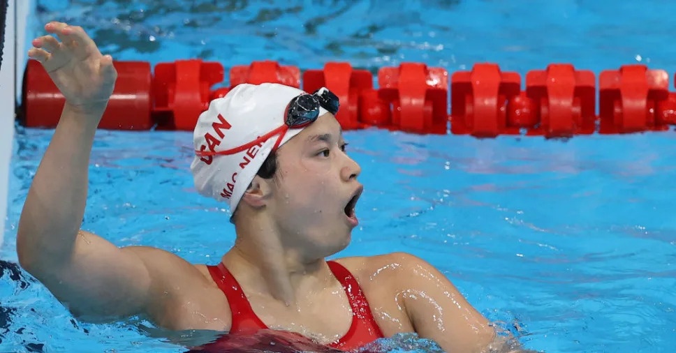 VDV Canada goc Hoa duoc nhan nuoi anh 3