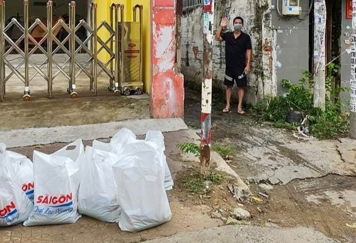 Noi cac F0 xua tay, 'duoi' tinh nguyen vien hinh anh