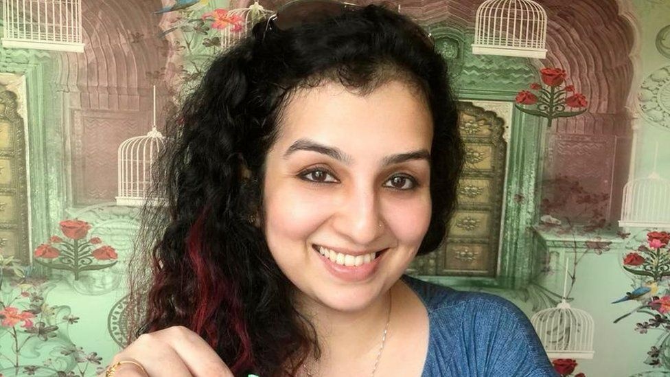 Phu nu Hoi giao phan no vi bi rao ban tren mang hinh anh