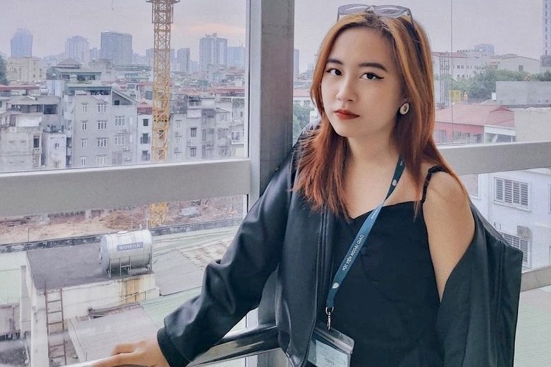 Hoc online hon mot nam, sinh vien khong nho mat ban cung lop hinh anh