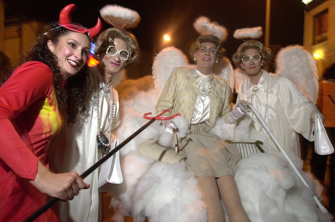 Vì sao Halloween đặc biệt với cộng đồng LGBT ảnh 2 Vi sao Halloween dac biet voi cong dong LGBT anh 2