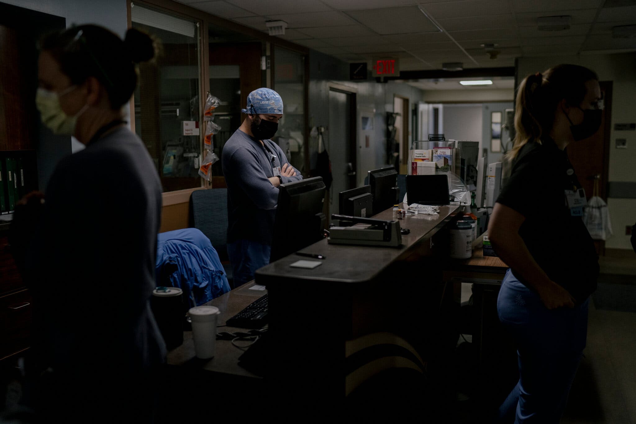 nuoc My du dinh mo cua bat chap dich anh 2