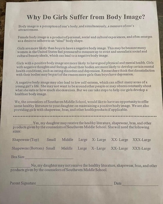 truong hoc muon nu sinh mac do dinh hinh co the anh 1