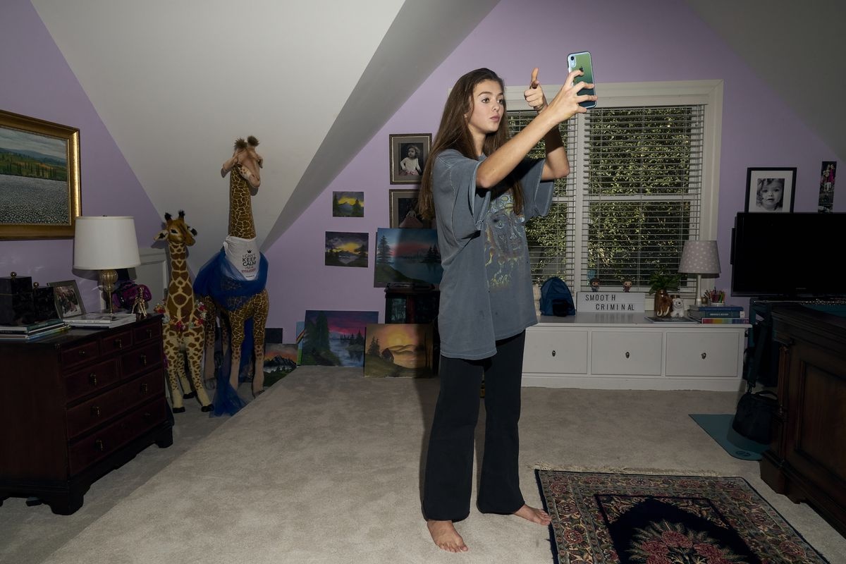 tre em nu bi anh huong tam ly boi TikTok anh 2