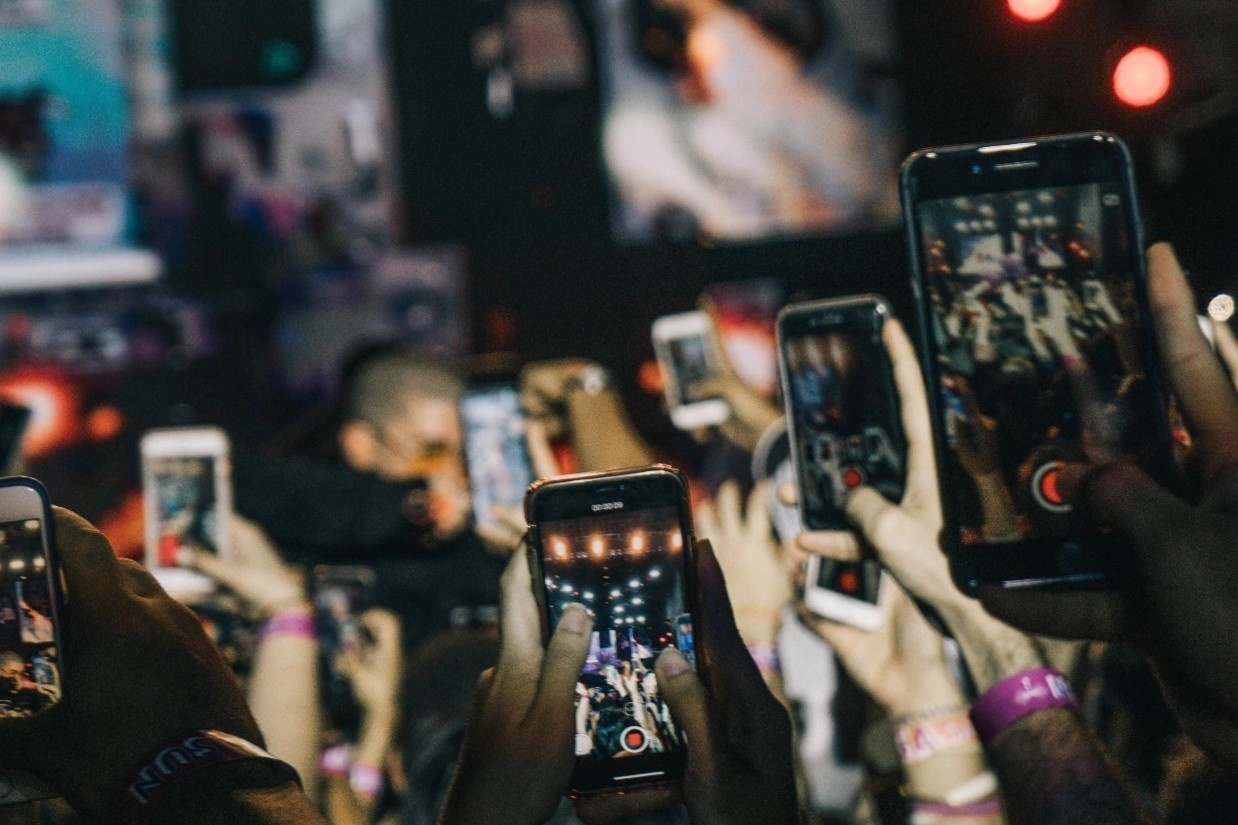 Hiem hoa 'lon hon ca dai dich' doi voi nguoi tre hinh anh