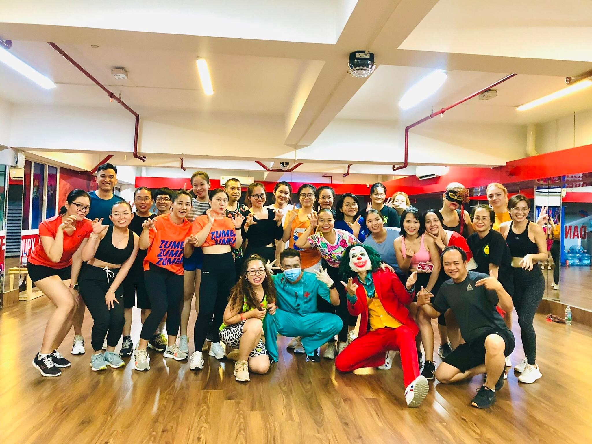 Zumba,  tập luyện ảnh 1 Zumba,  tap luyen anh 1