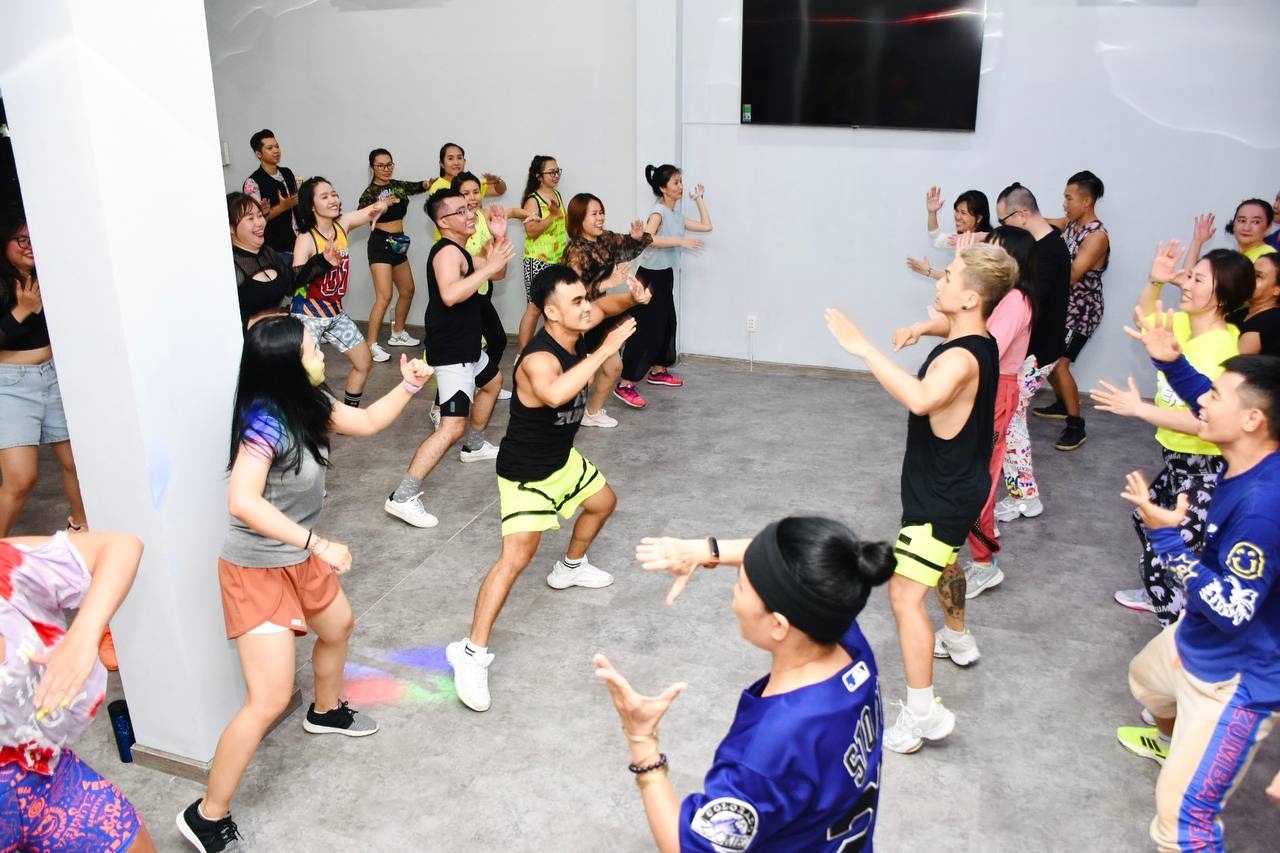 Zumba,  tập luyện ảnh 2 Zumba,  tap luyen anh 2