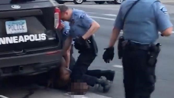 'Bang chung thep' giup ket an cuu canh sat giet George Floyd hinh anh