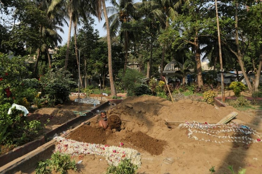 dao mo o An Do,  Mumbai,  Covid-19 anh 1