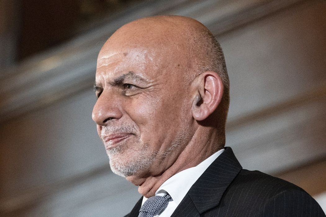 Bo tron,  Tho Nhi Ky anh 2