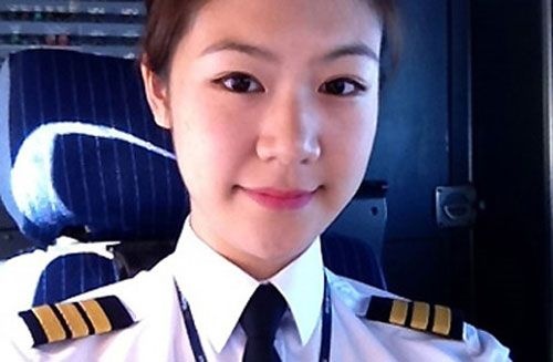 Nu phi cong VN, trung tam mua sam 'so' khach hot nhat tuan hinh anh