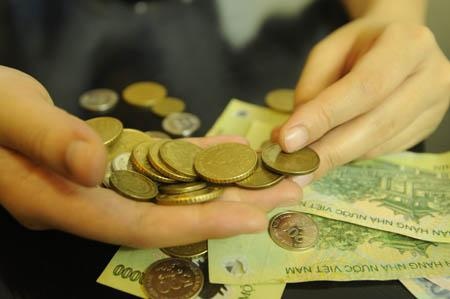 1 ty mieng tien xu da 'chet' nhu the nao qua 10 nam ra doi? hinh anh