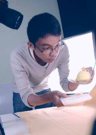 Công việc của foodstylist là làm đẹp, kiểm soát thực phẩm để người chụp ảnh có thể chớp được những khoảnh khắc đẹp nhất.