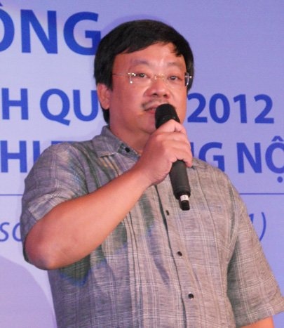 Trước tin đồn bị bắt, ông Nguyễn Đăng Quang giải quyết bằng việc xuất hiện và phát biểu tại buổi lễ mang tính nội bộ. Ảnh: Thành Luân.