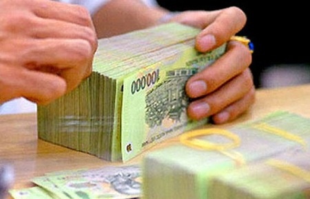 Tran lai suat huy dong giam ve 5,5%/nam tu 29/10 hinh anh