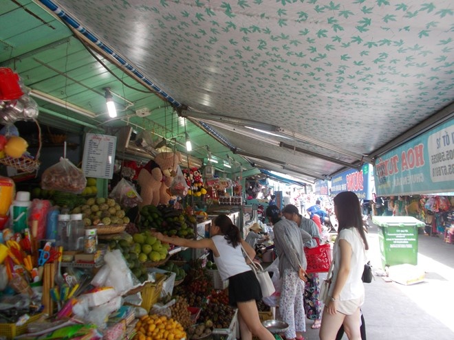 Thuc pham han dung 1 thang, quen ngay san xuat o Da Nang hinh anh