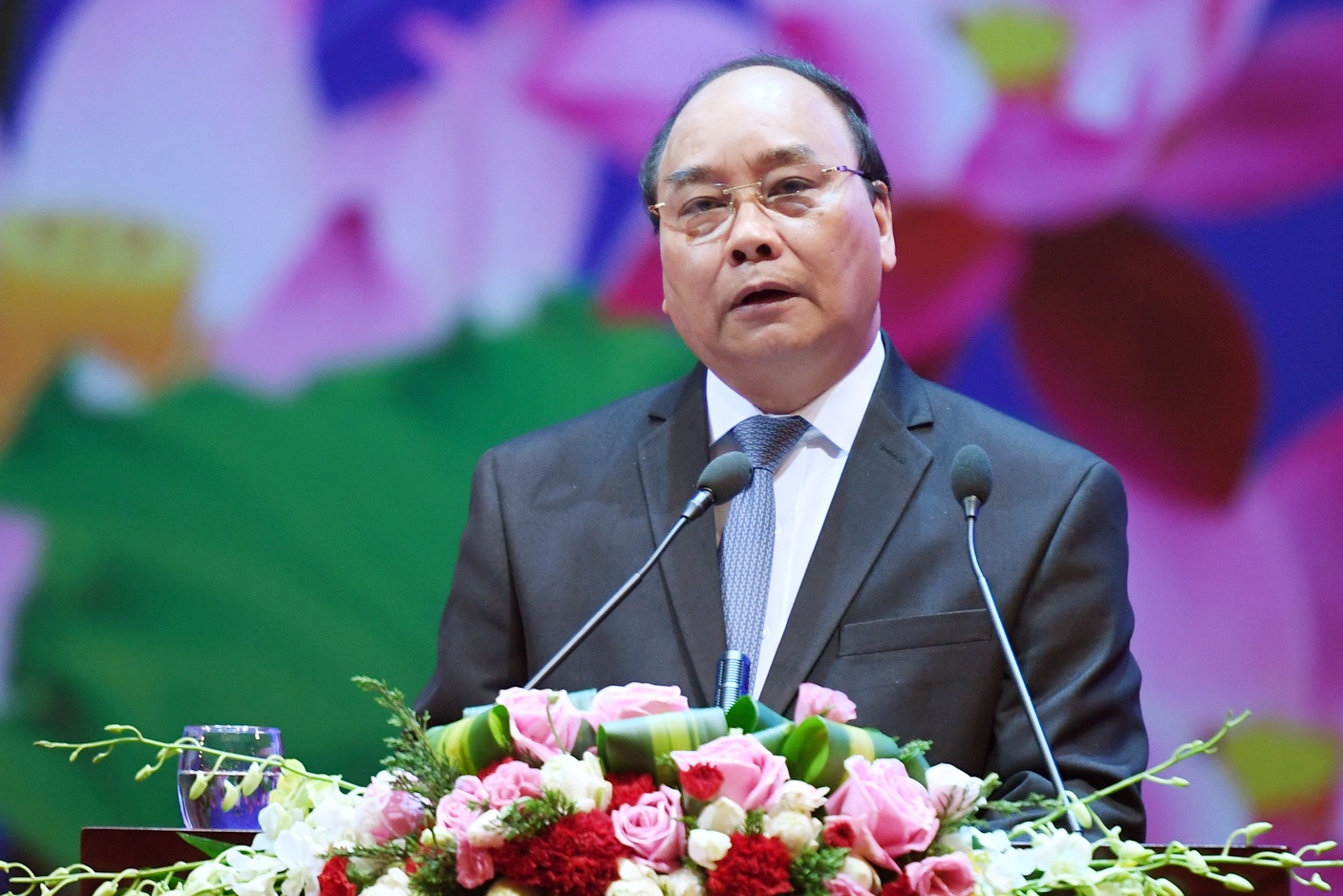 Khai mac 'Hoi nghi Dien Hong' lan hai hinh anh