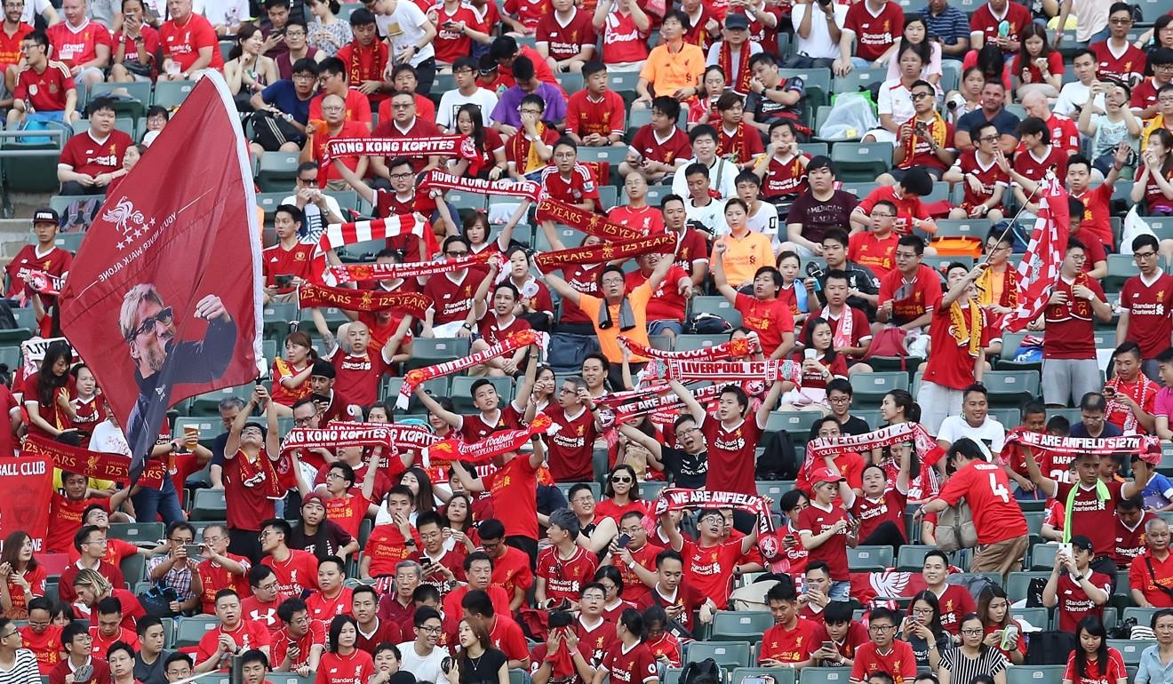 Liverpool that bai truoc hang nhai Trung Quoc anh 1