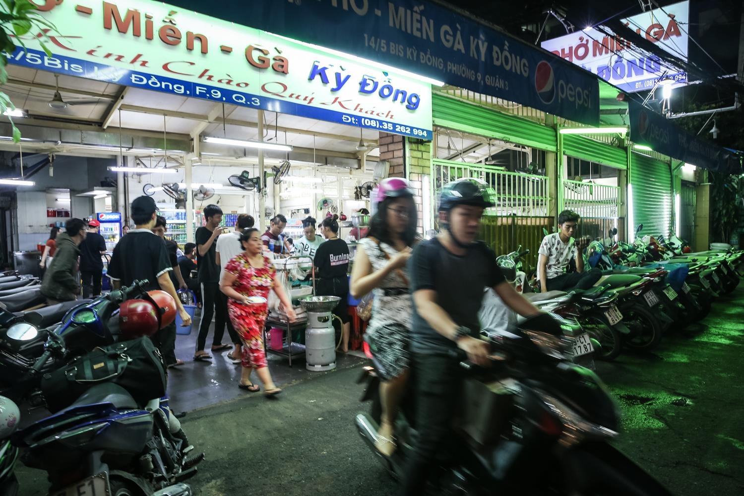 pho mien ga Ky Dong anh 8