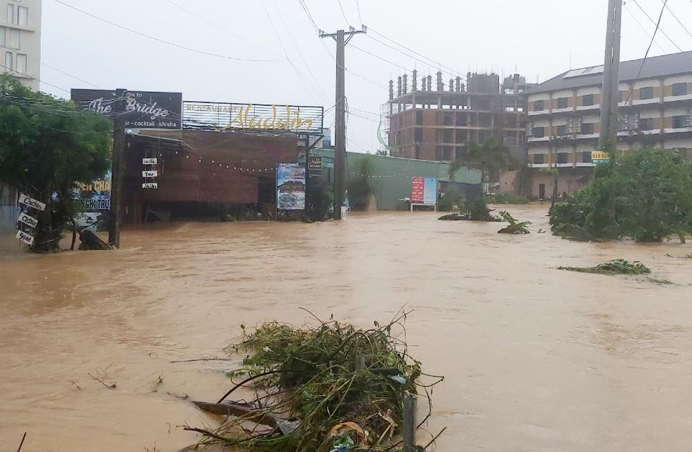 Quá tải các dịch vụ khách sạn, resort ở Phú Quốc ảnh 1 Qua tai cac dich vu khach san, resort o Phu Quoc anh 1