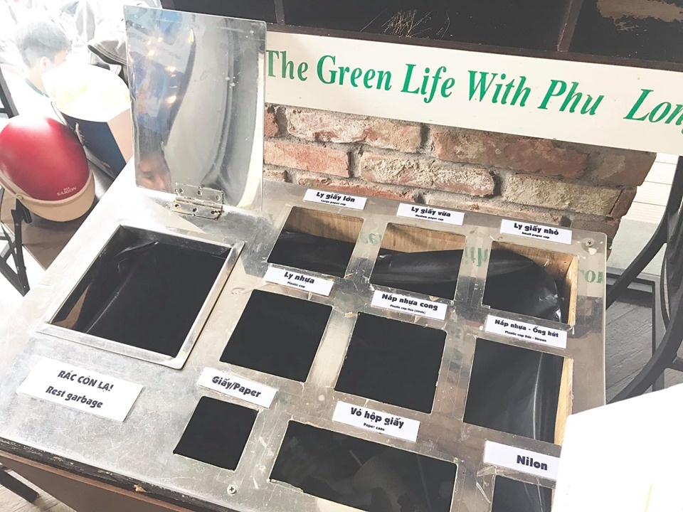Phúc Long phân loại rác ảnh 1 Phuc Long phan loai rac anh 1